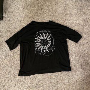 Sun oversized graphic tee